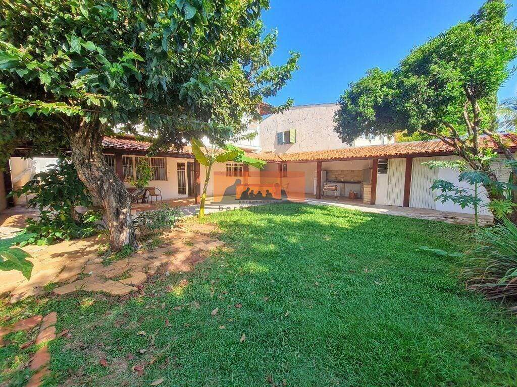 Casa à venda no Cidade Universitária: 