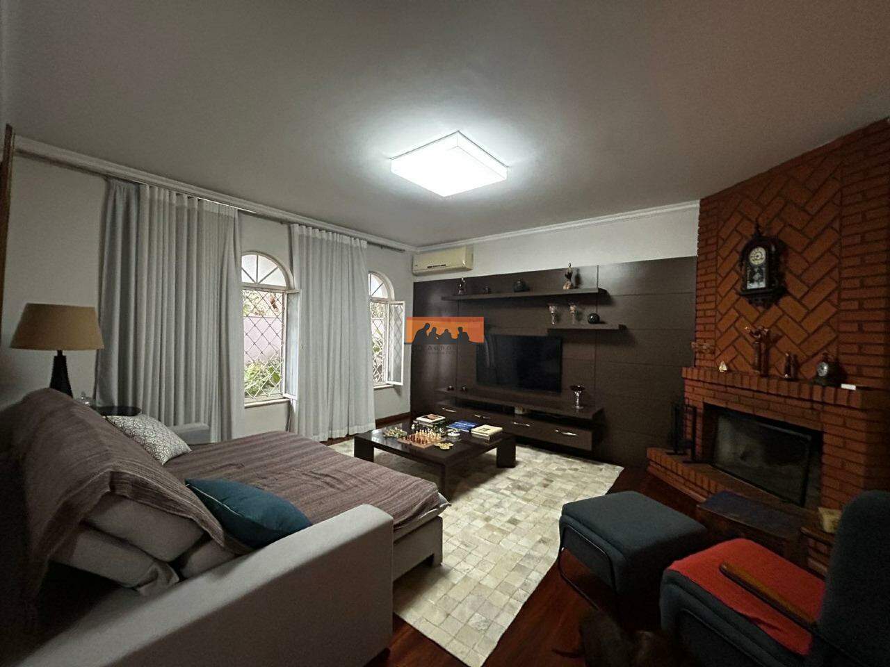 Casa à venda no Cidade Universitária I: 