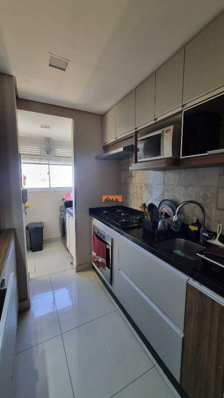Apartamento para aluguel no Mansões Santo Antônio: 