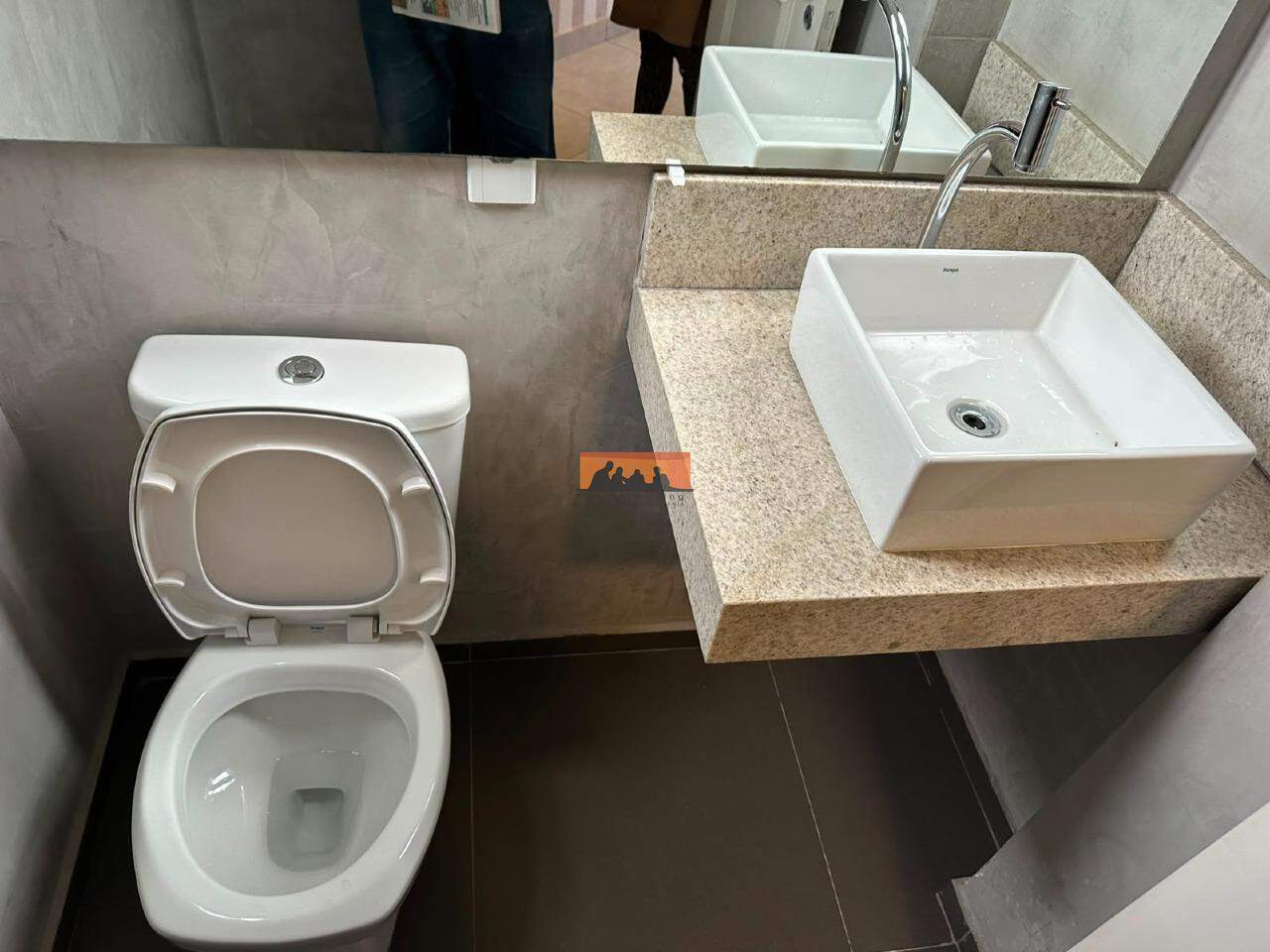 Sala para aluguel no Cambuí: 