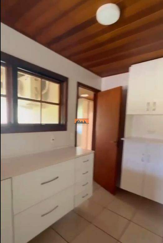 Casa à venda no Condominio Montes de São José: 