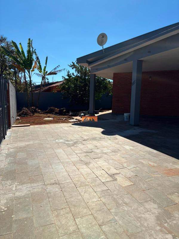 Casa para aluguel no Cidade Universitária: 