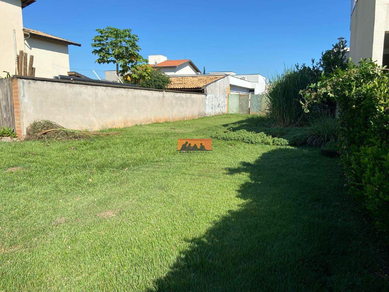 Lote em condomínio à venda no Jardim Planalto: 