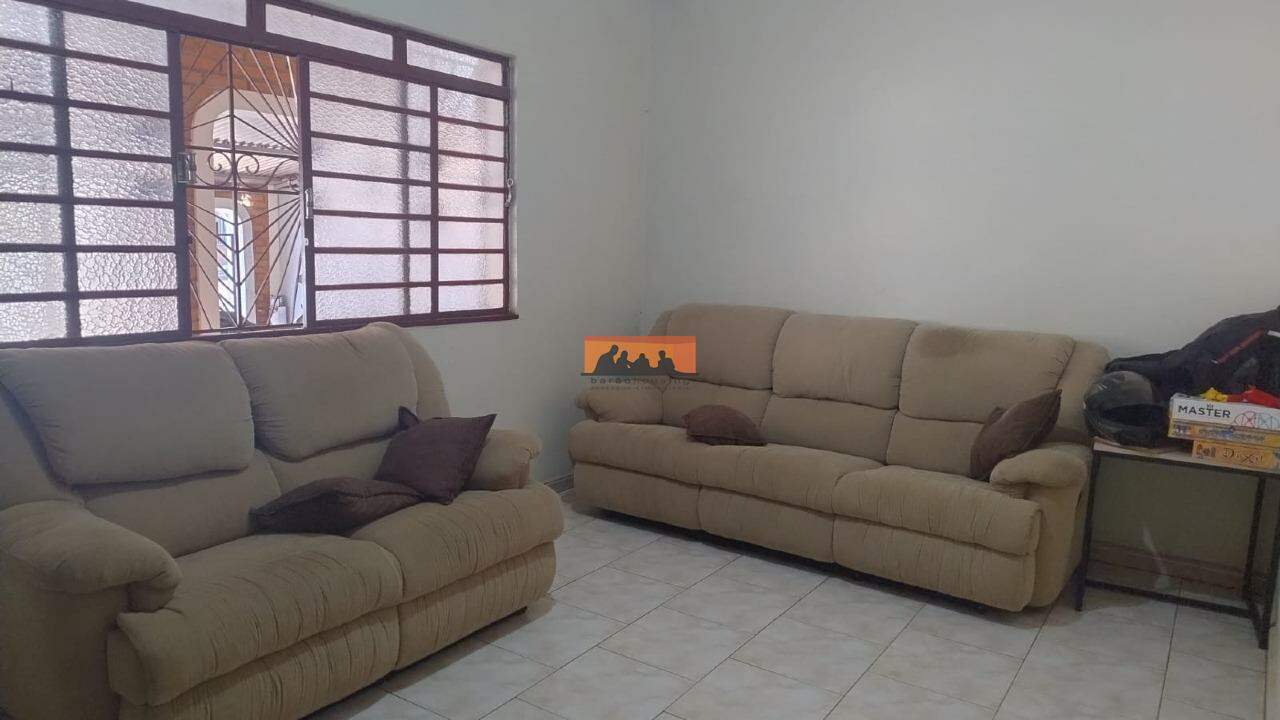 Casa à venda no Jardim Independência: 