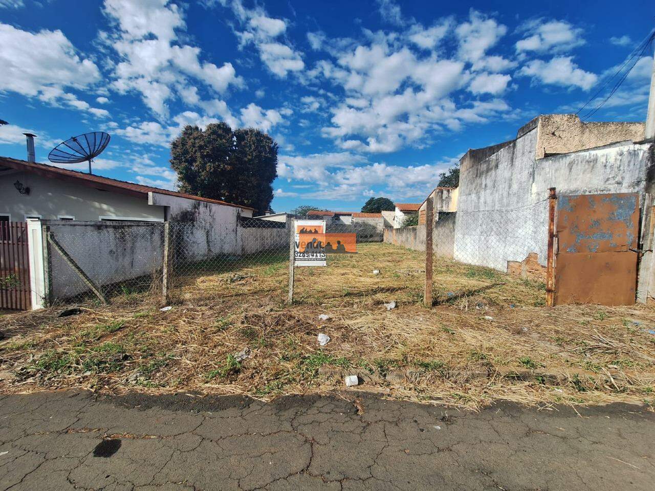 Terreno à venda no Vila Santa Isabel: 