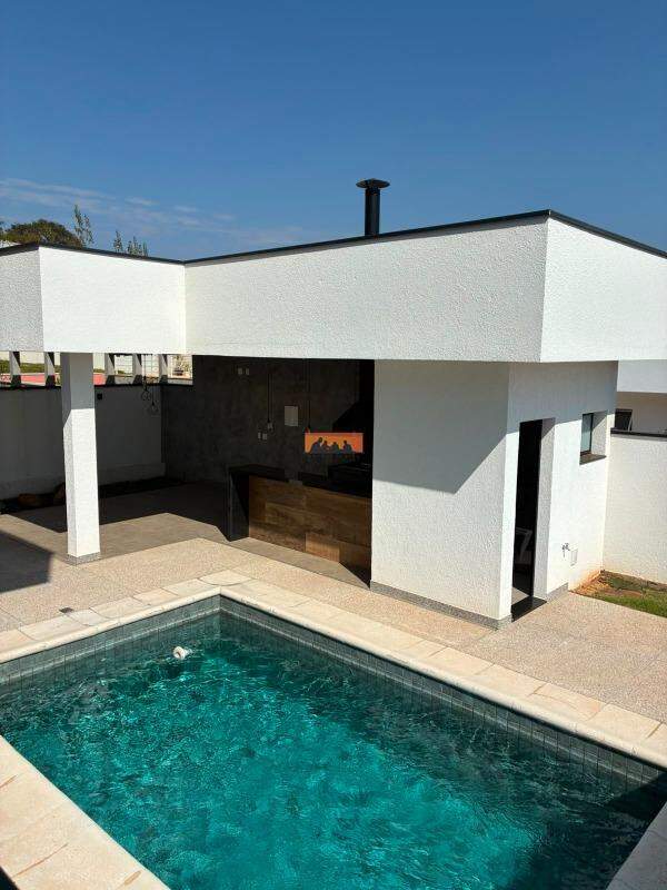 Casa para aluguel no Parque das Quaresmeiras: 
