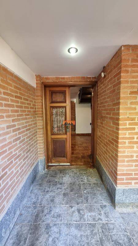Casa para aluguel no Cidade Universitária: 