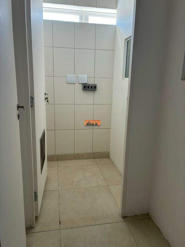 Casa para aluguel no Cambuí: 