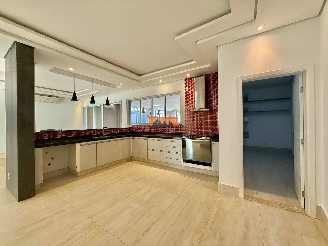 Casa para aluguel no Condominio Riviera Barão: 