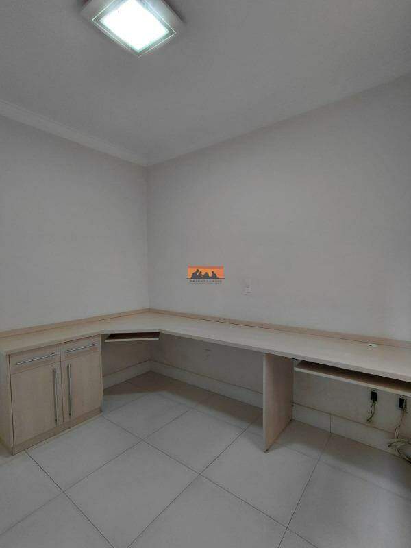 Casa para aluguel no Vila Hollândia: 