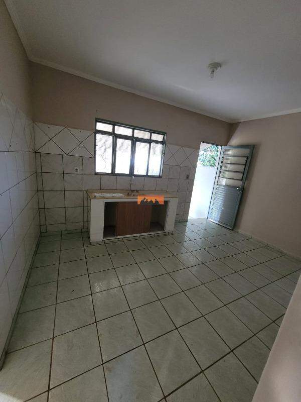 Casa para aluguel no Recanto dos Dourados: 