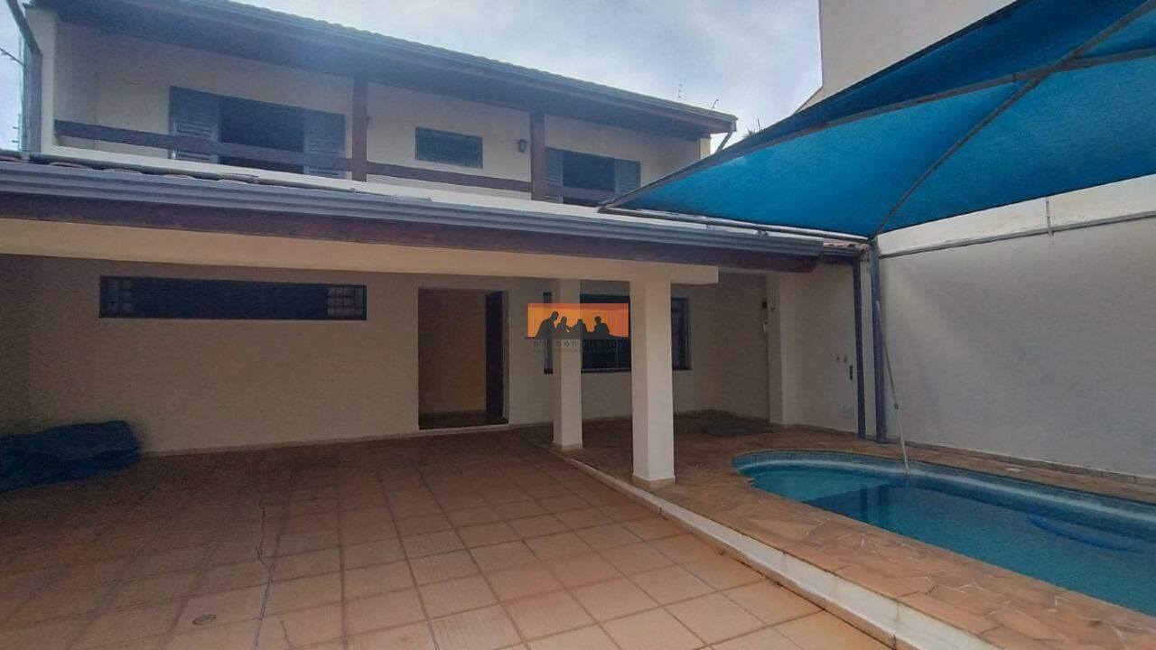 Casa à venda no Bosque de Barão Geraldo: 