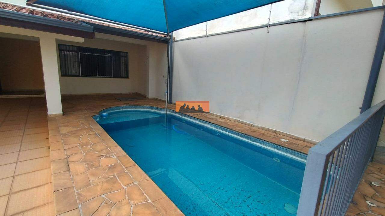 Casa à venda no Bosque de Barão Geraldo: 