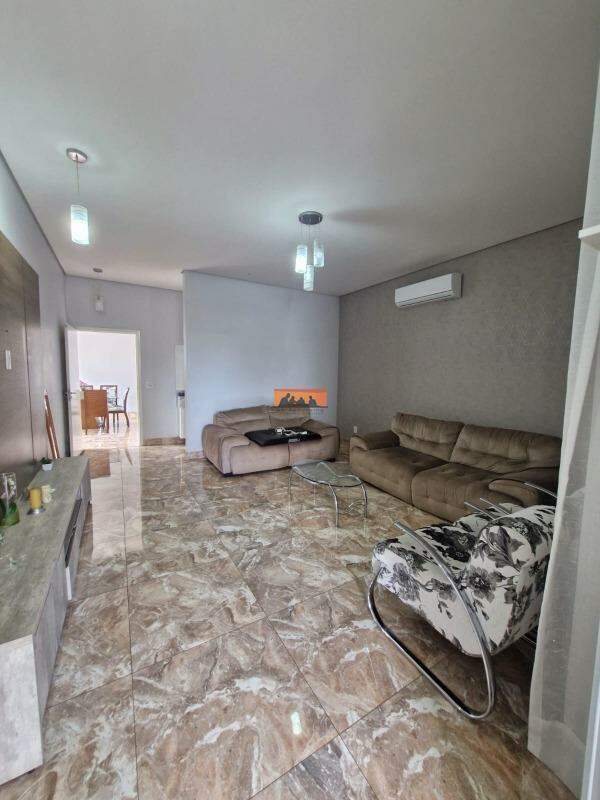 Casa para aluguel no Bosque de Barão Geraldo: 