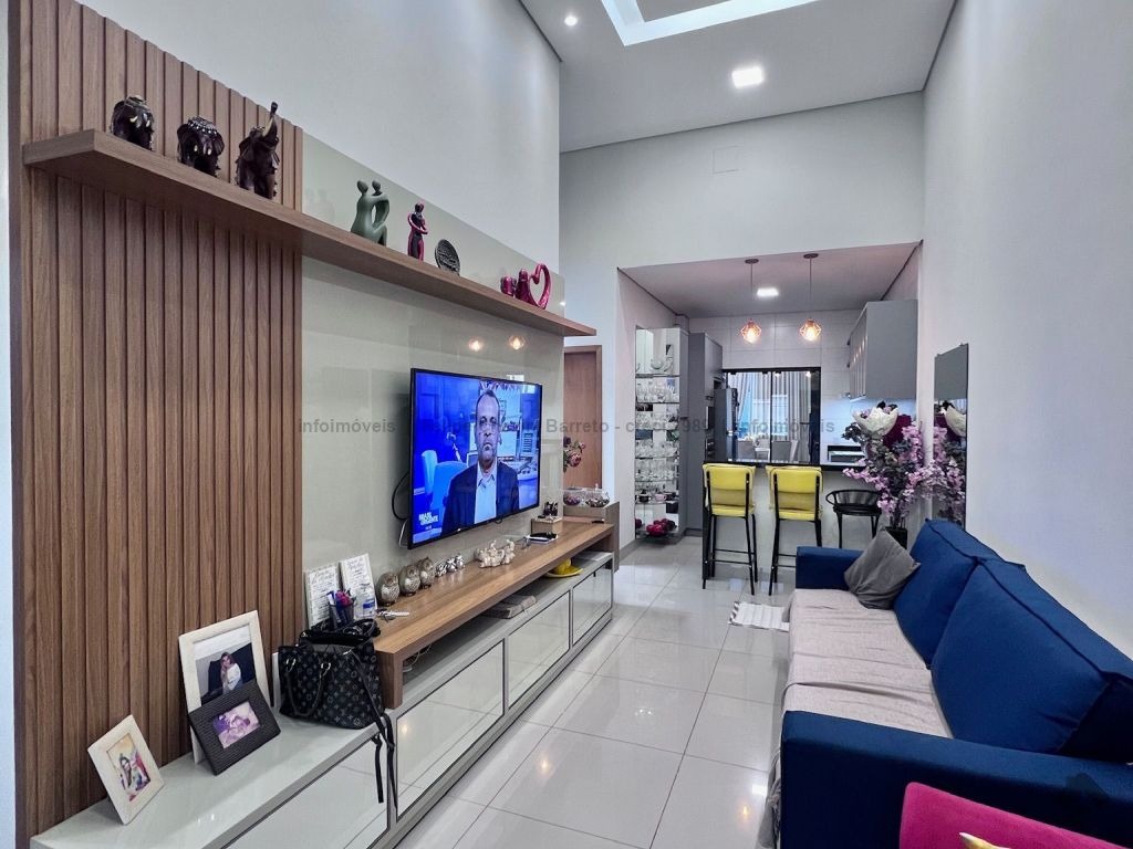 Casa à venda no Jardim Itatiaia: 