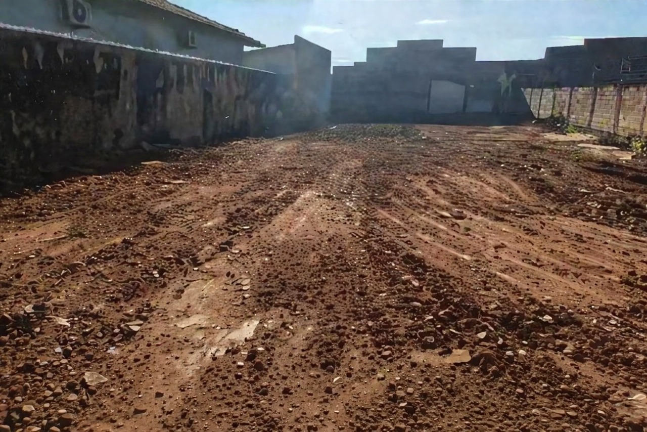 Lote à venda no Vila Glória: 