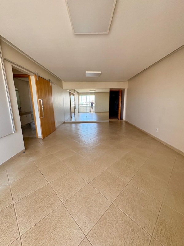 Apartamento à venda no Monte Castelo: 