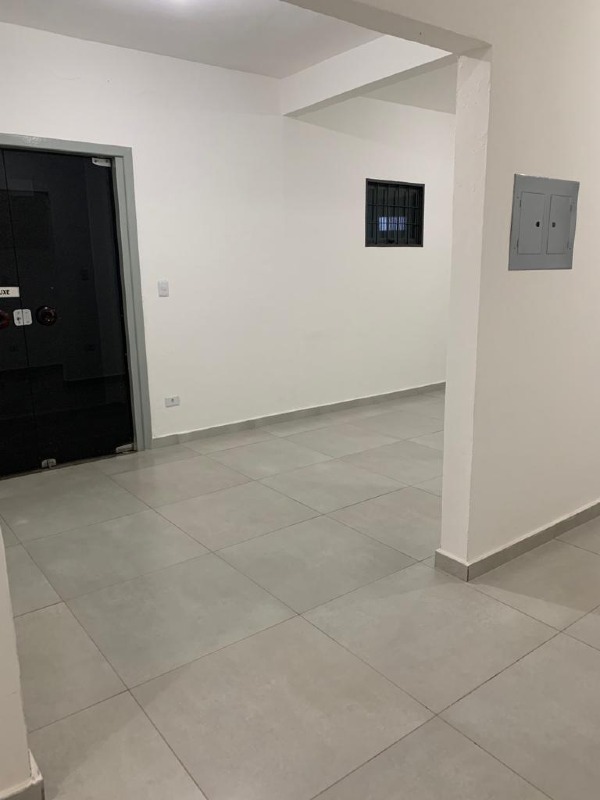 Sala à venda no Jardim dos Estados: 