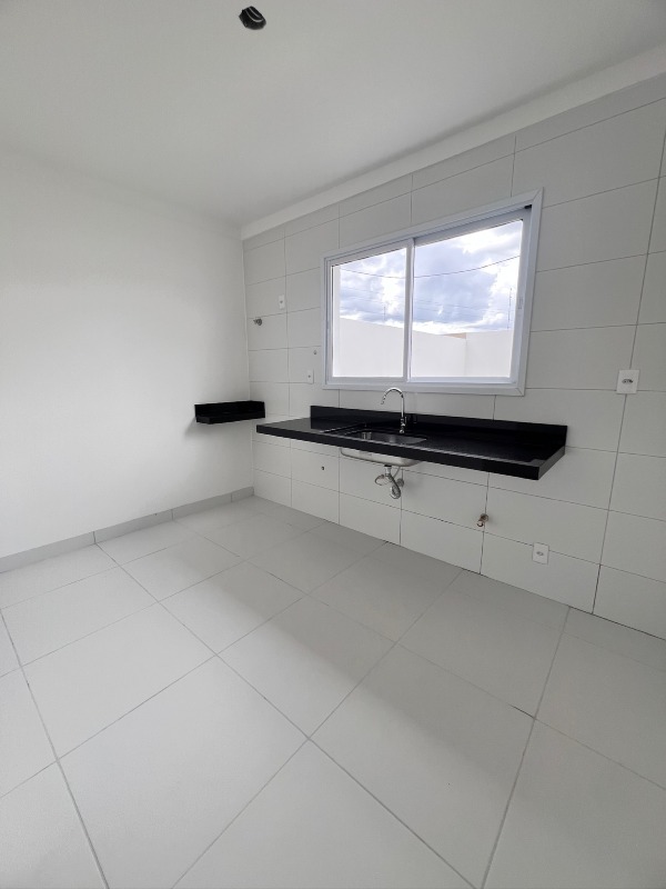 Casa à venda no Tiradentes: 