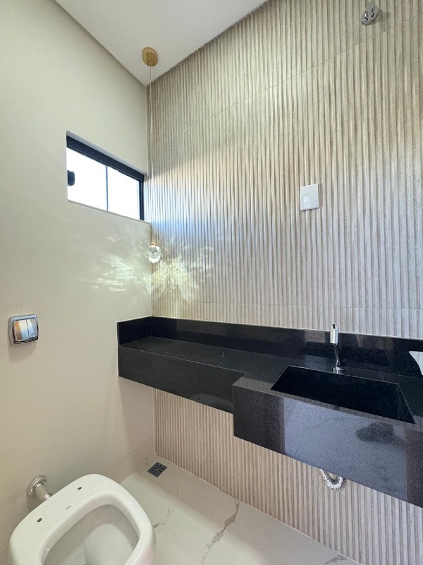 Casa à venda no Jardim Jatobá: 