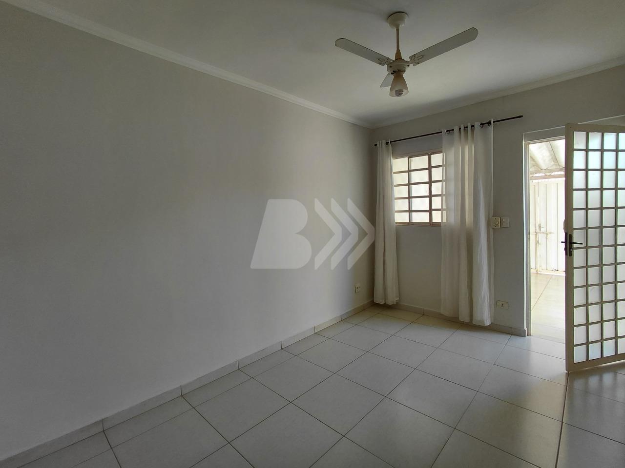 Casa de Condomínio para aluguel no Loteamento São Francisco: 