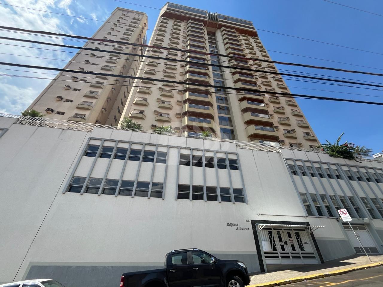 Apartamento para aluguel no Centro: 