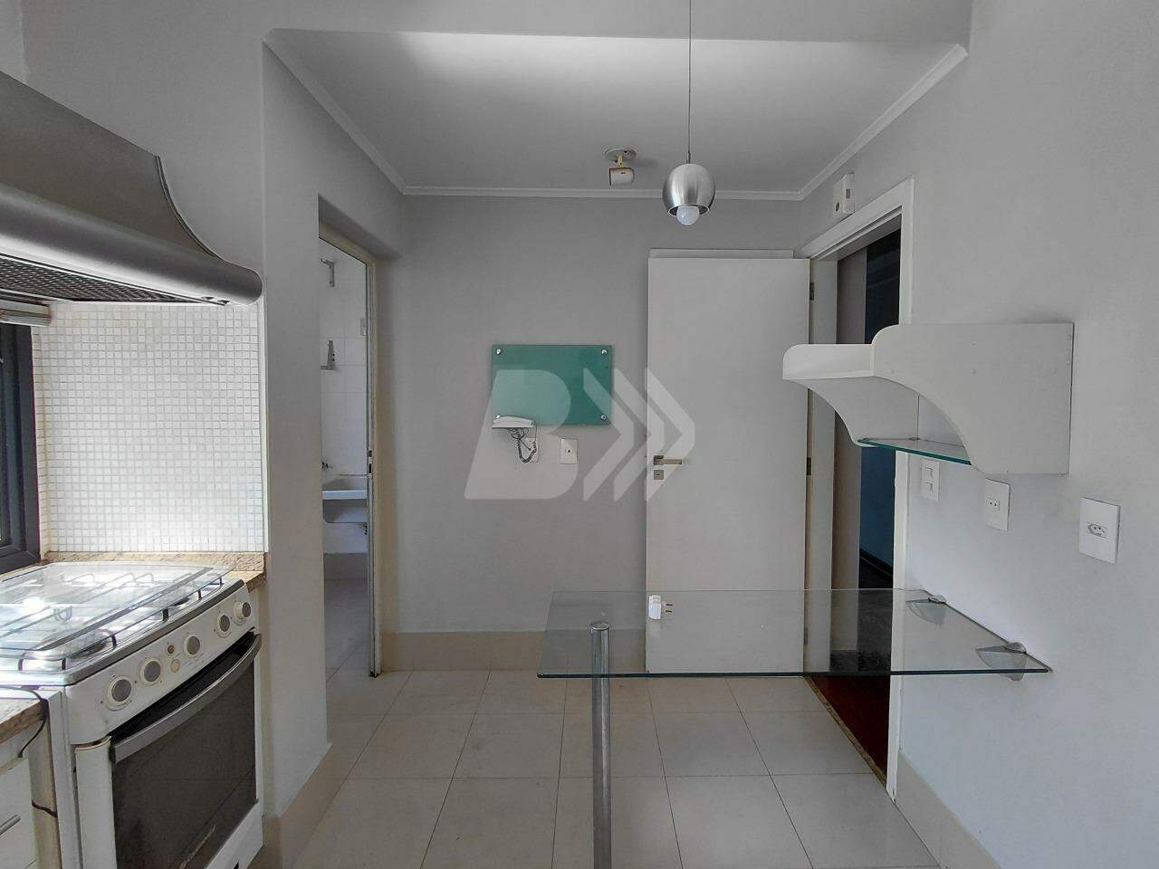 Apartamento para aluguel no Bairro Alto: 