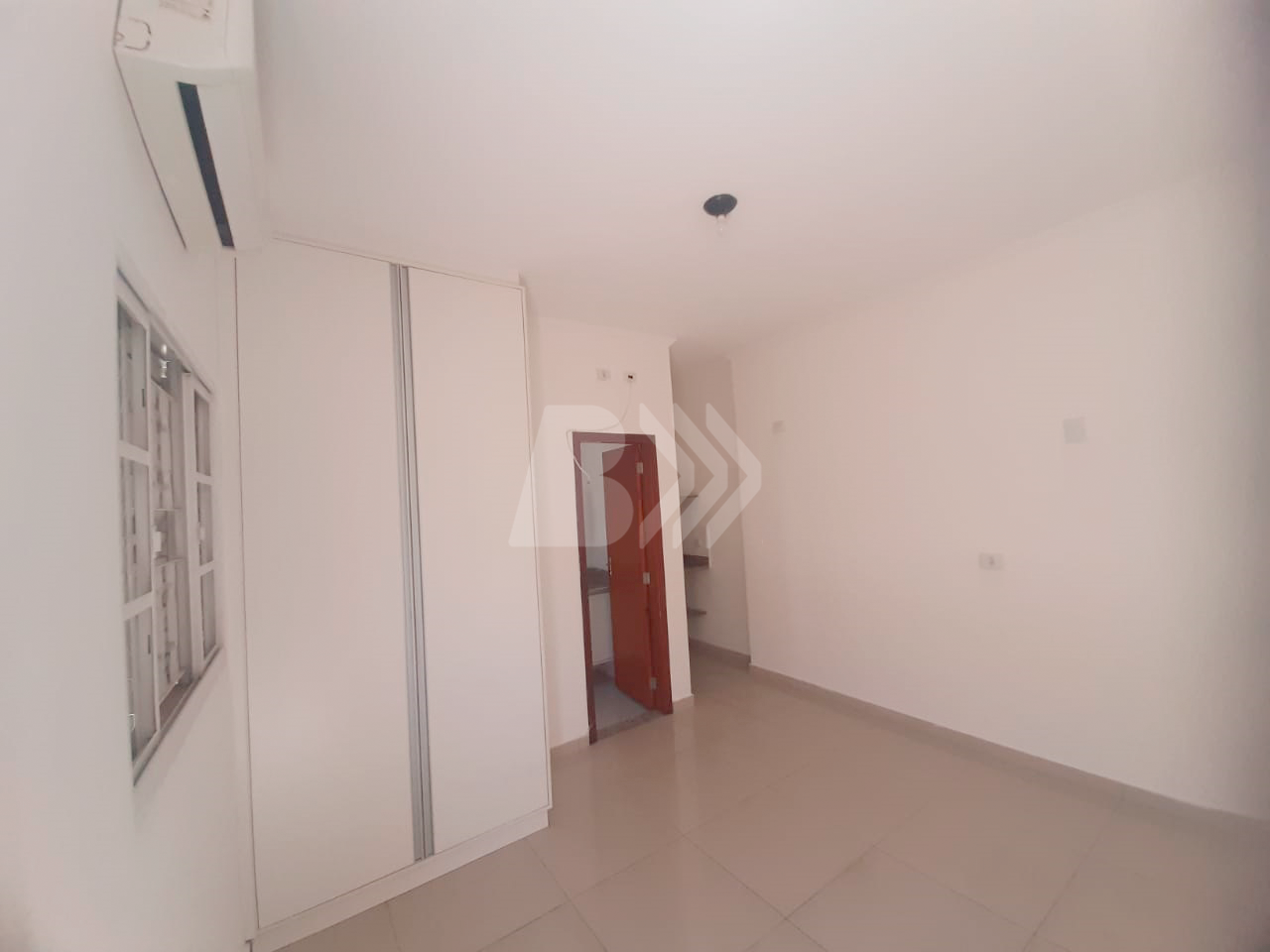 Kitnet para aluguel no Alemães: 