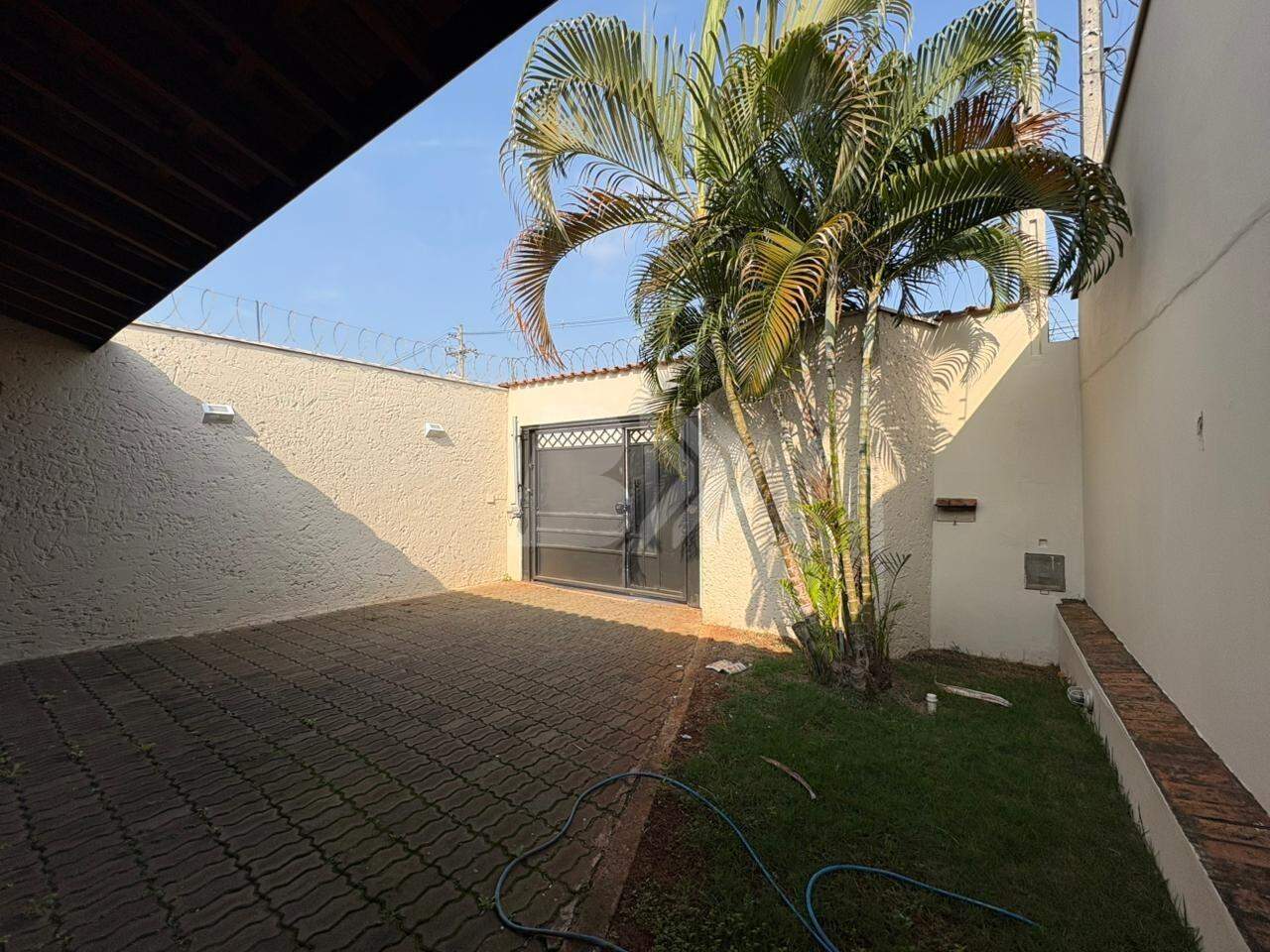 Casa Residencial para aluguel no Jardim Astúrias II: 