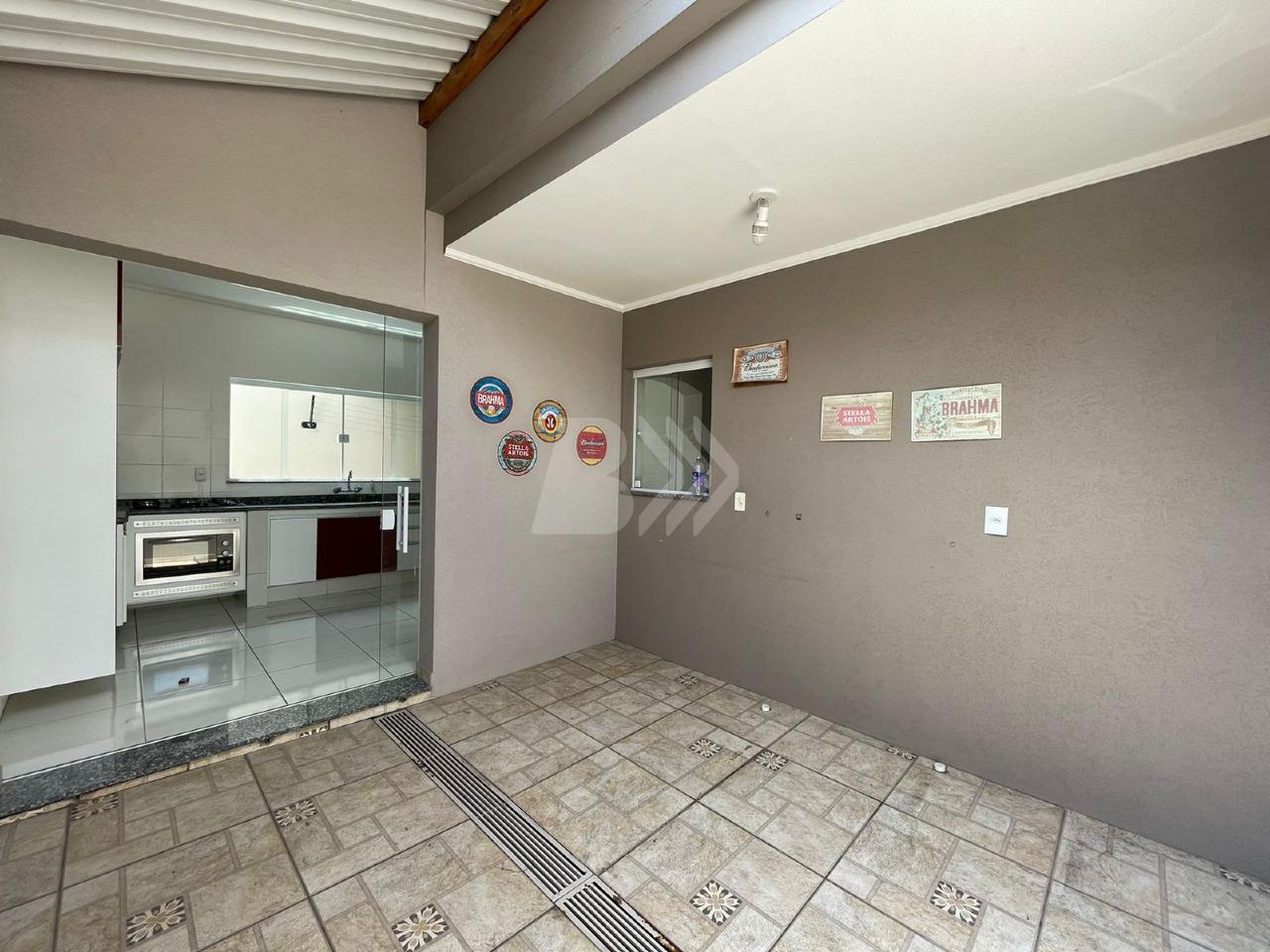 Casa Residencial à venda no Santa Terezinha: 