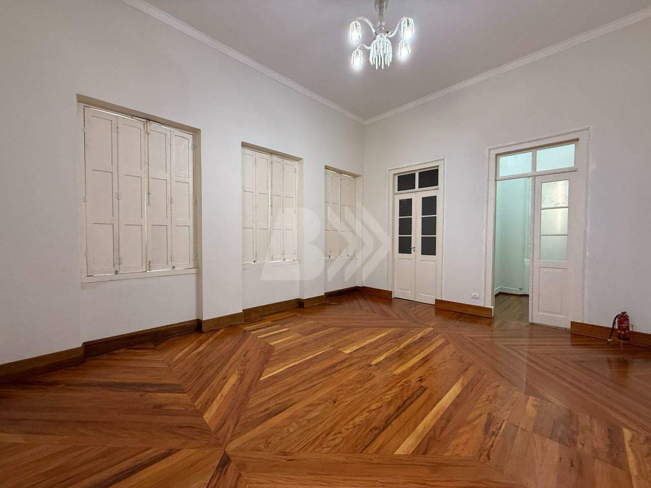 Casa Comercial à venda no Centro: 