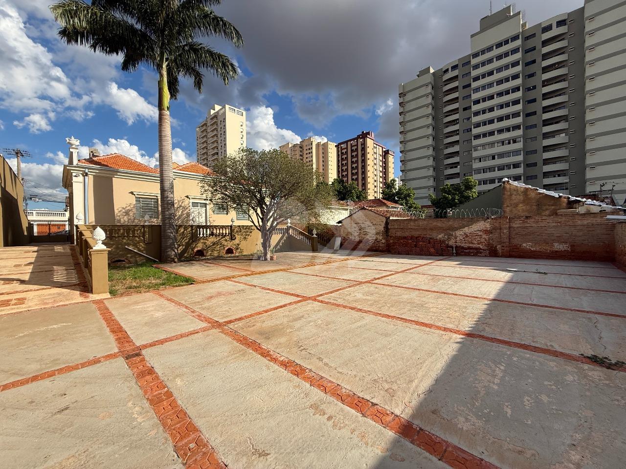 Casa Comercial à venda no Centro: 