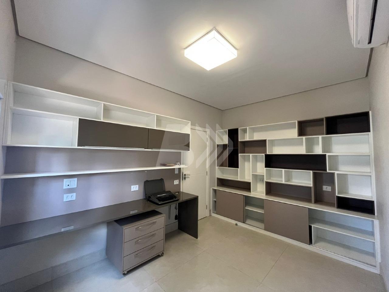 Casa de Condomínio para aluguel no Santa Rosa: 