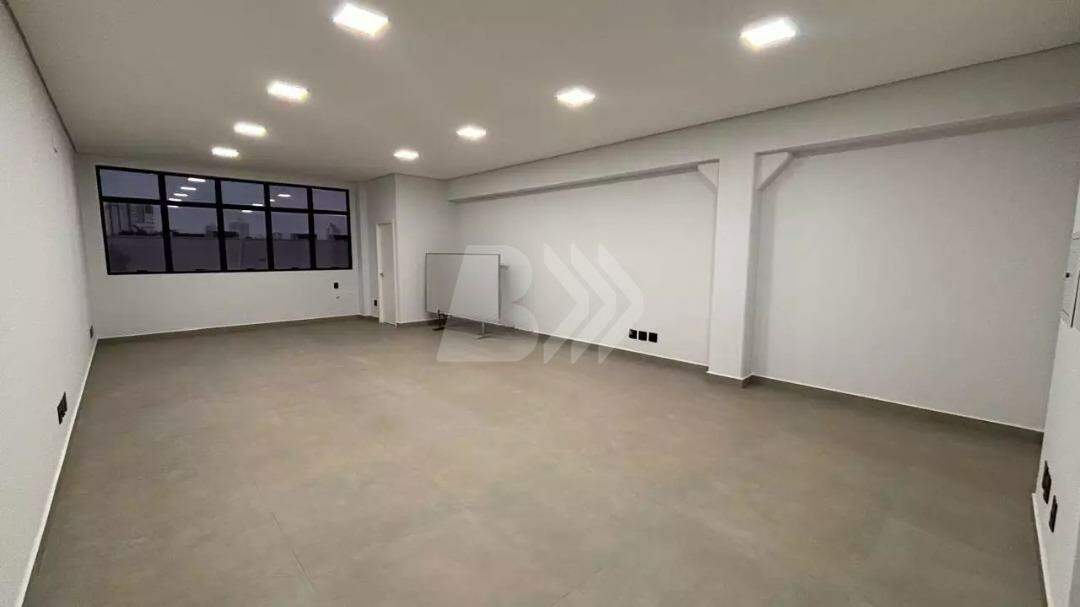 Sala Comercial para aluguel no Centro: 