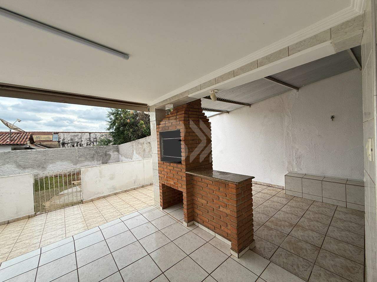 Casa Residencial para aluguel no Vila Rezende: 