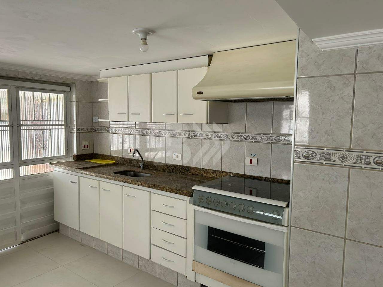 Casa Residencial para aluguel no Vila Rezende: 