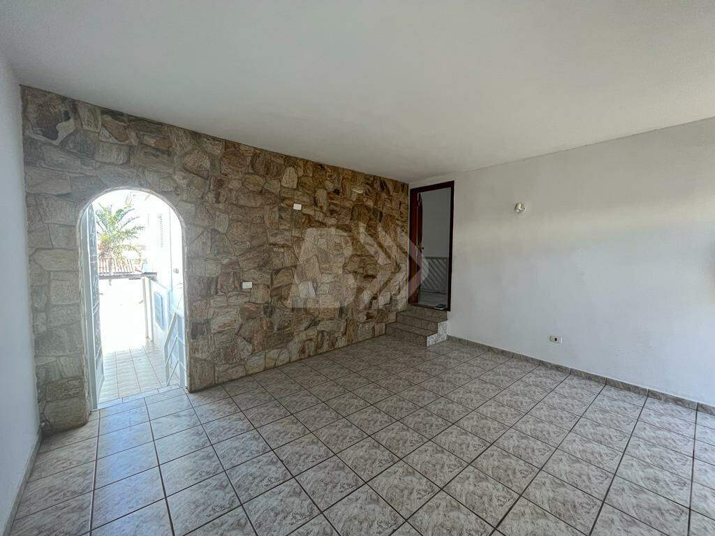 Casa Residencial para aluguel no Vila Rezende: 