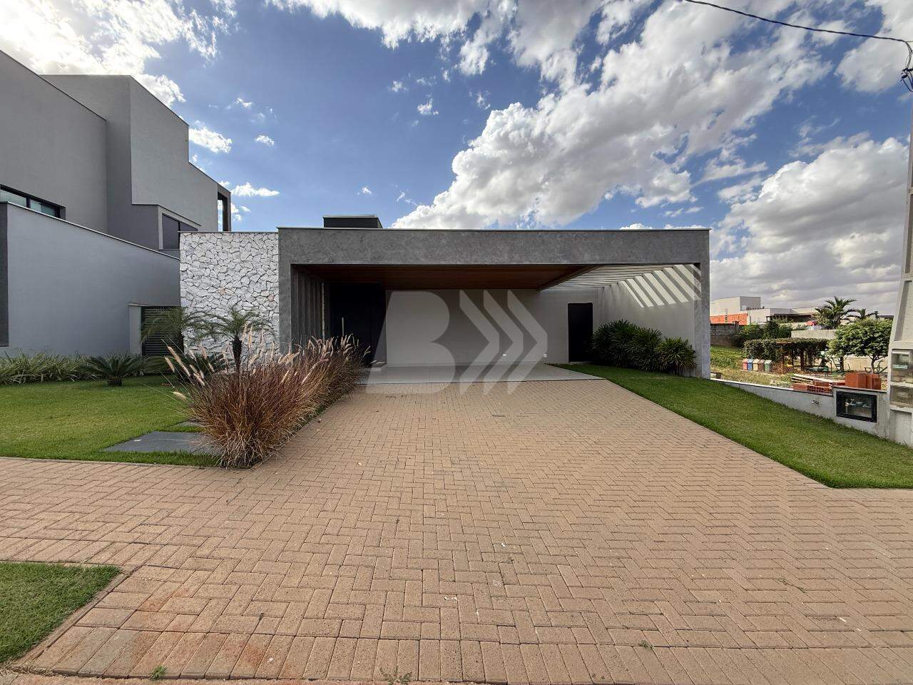 Casa de Condomínio à venda no Ondas: 