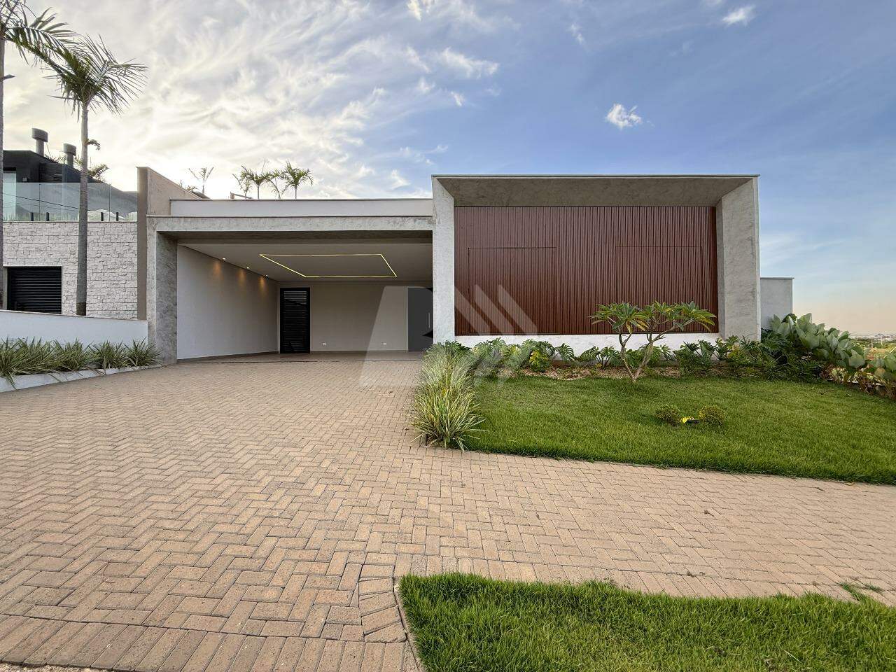 Casa de Condomínio à venda no Ondas: 