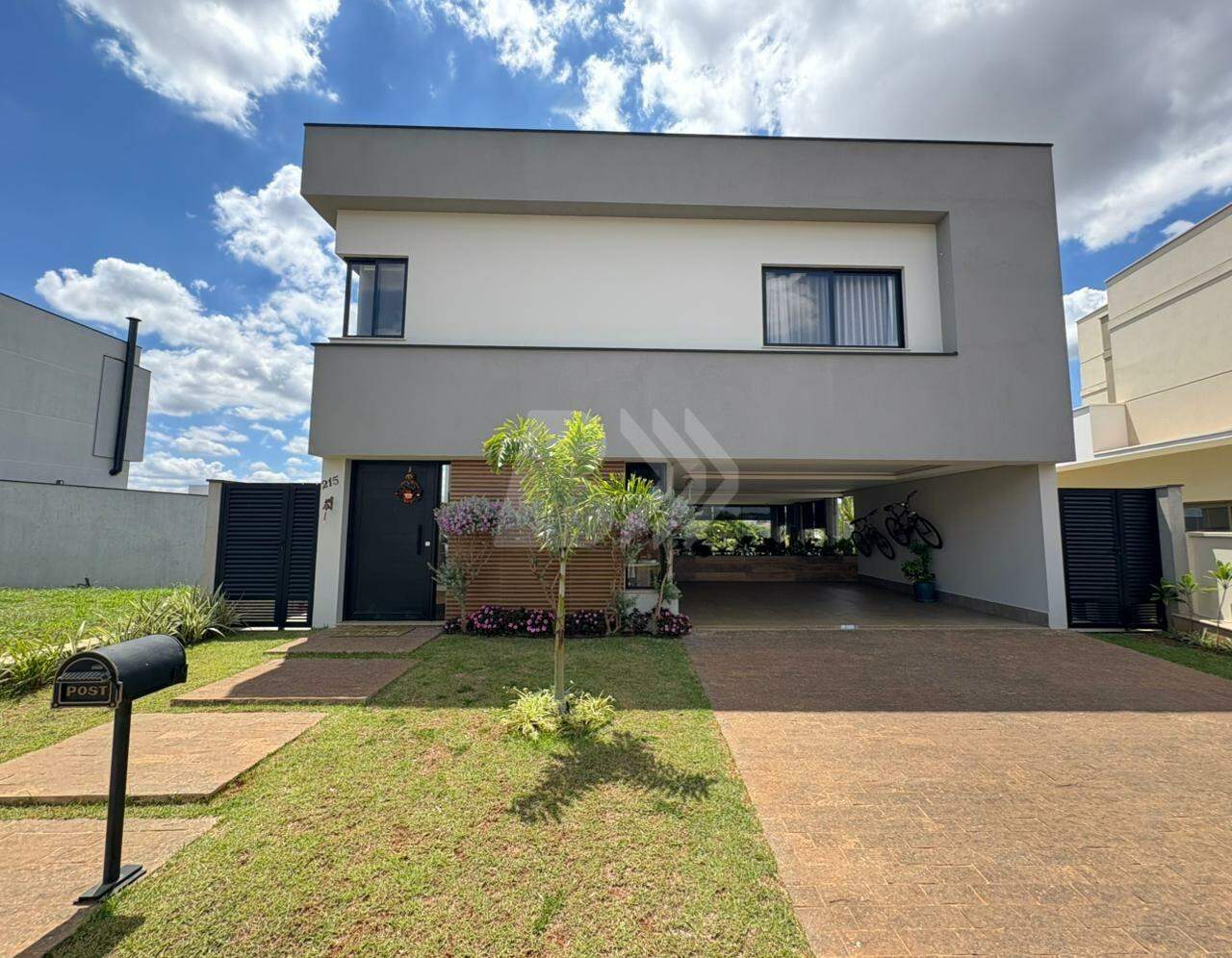 Casa de Condomínio para aluguel no Reserva Jequitiba: 