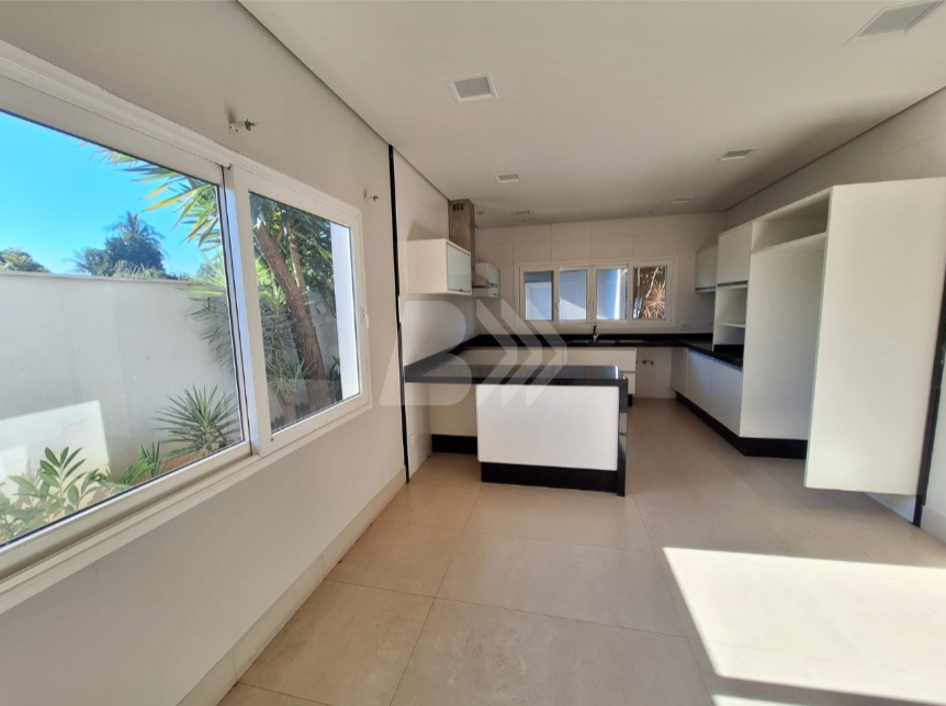 Casa de Condomínio para aluguel no Unileste: 