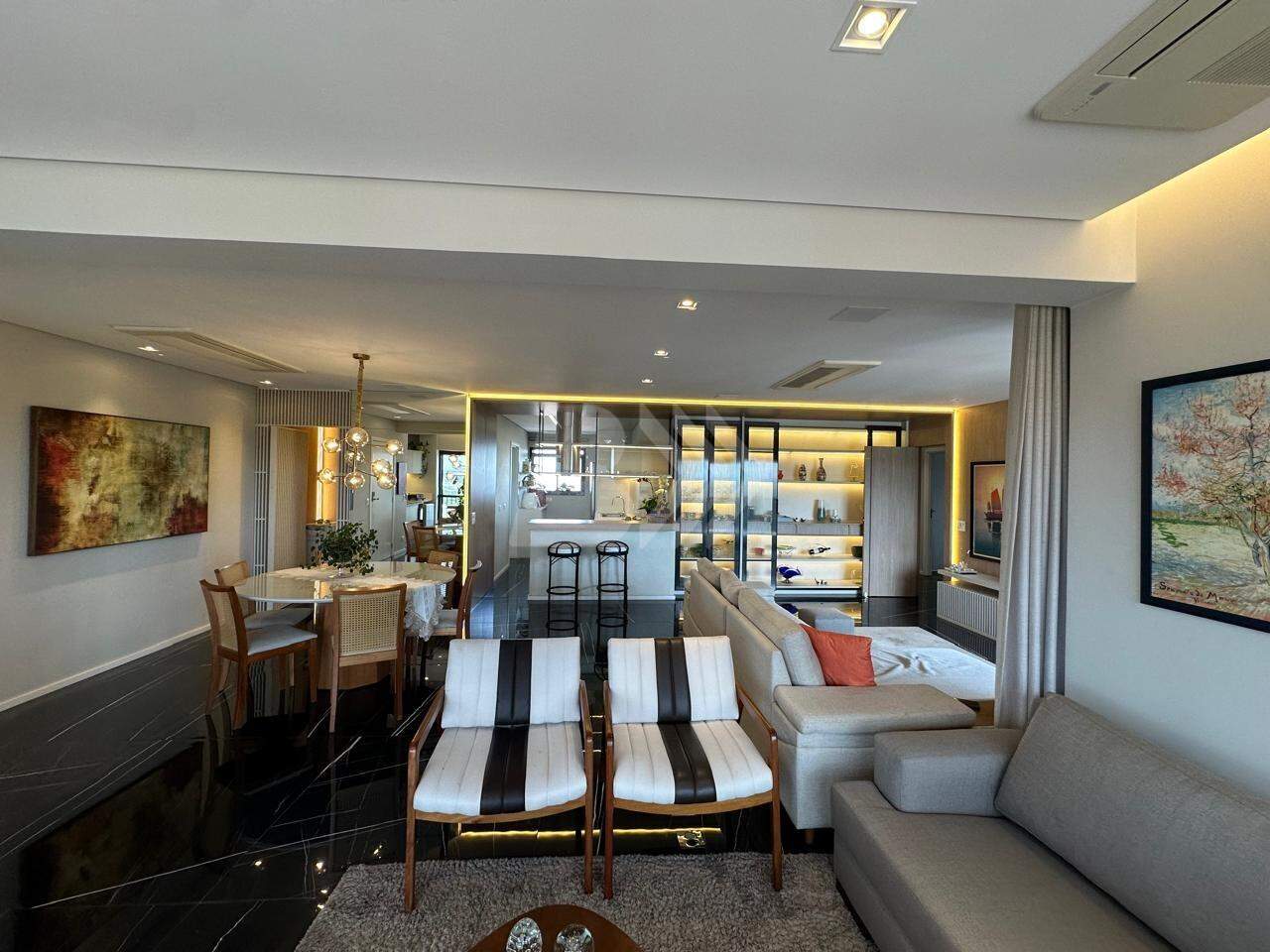 Apartamento à venda no São Dimas: 