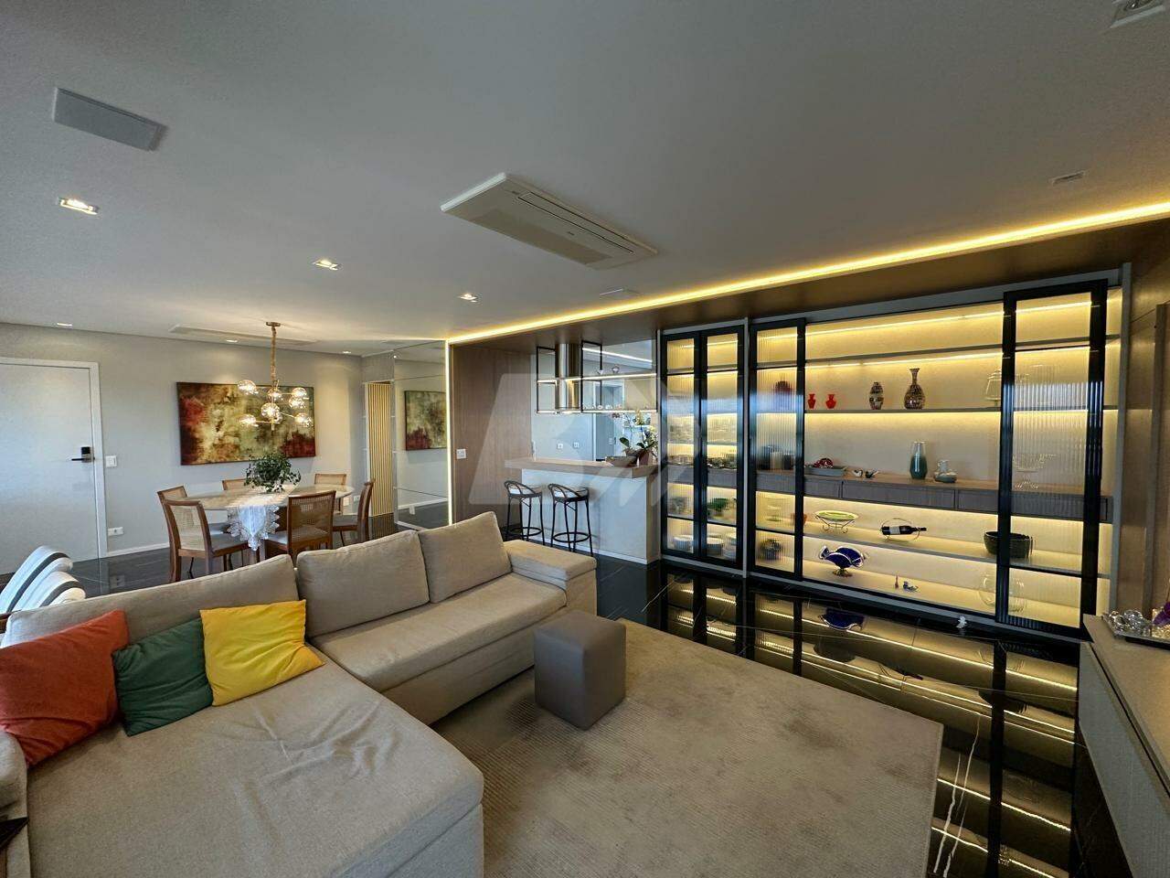 Apartamento à venda no São Dimas: 