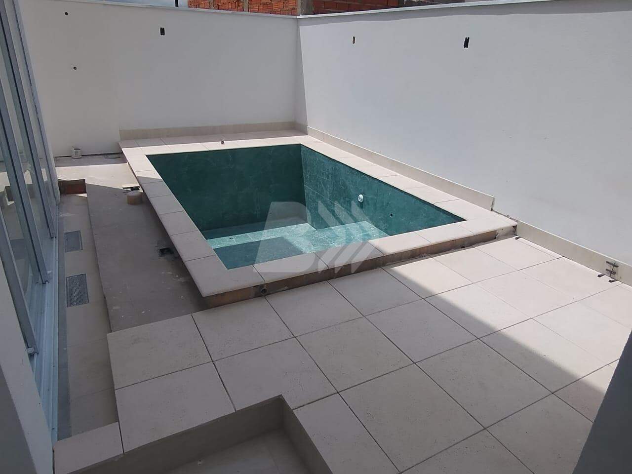 Casa de Condomínio à venda no Campestre: 