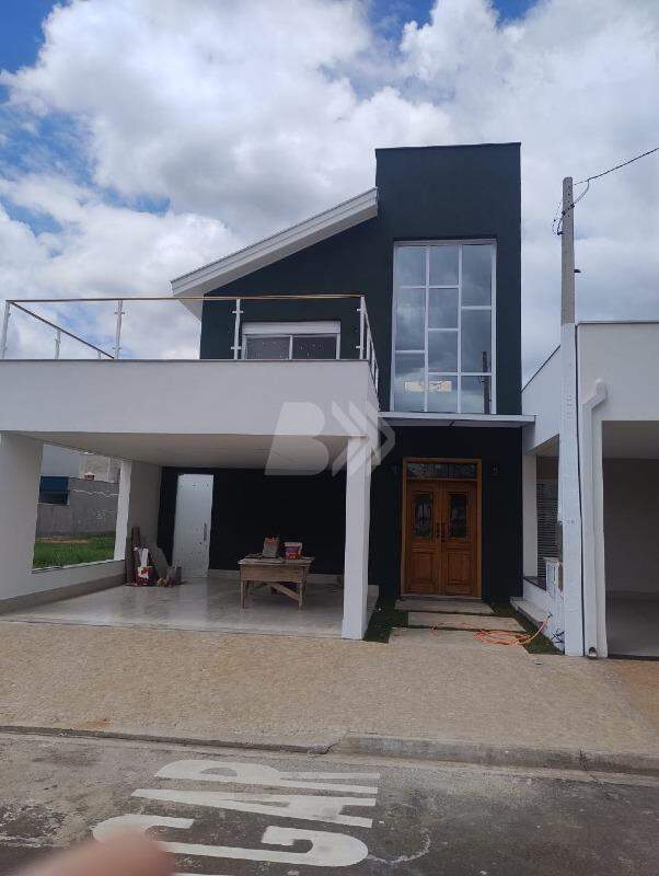 Casa de Condomínio à venda no Campestre: 