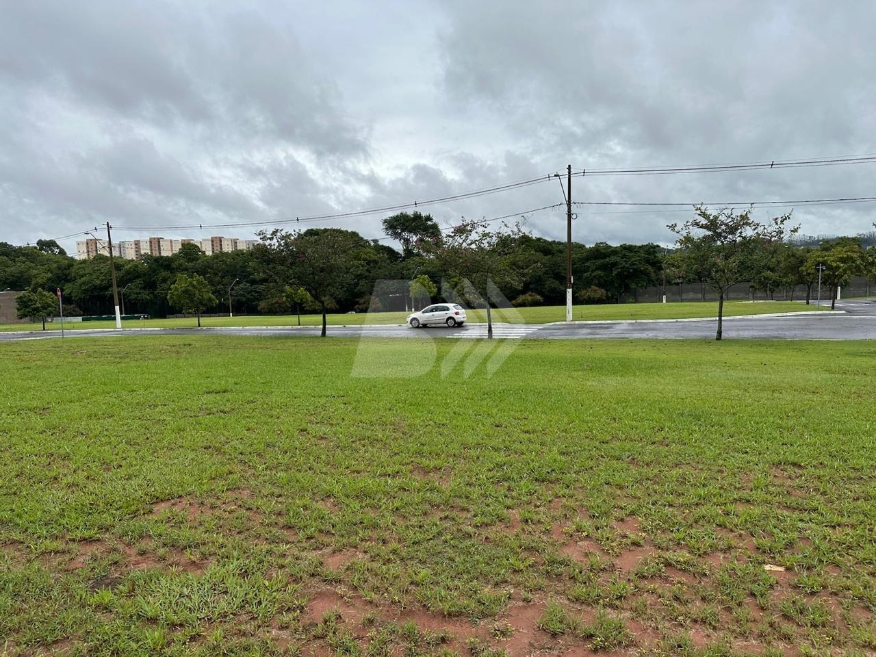Terreno em Condomínio à venda no Unileste: 