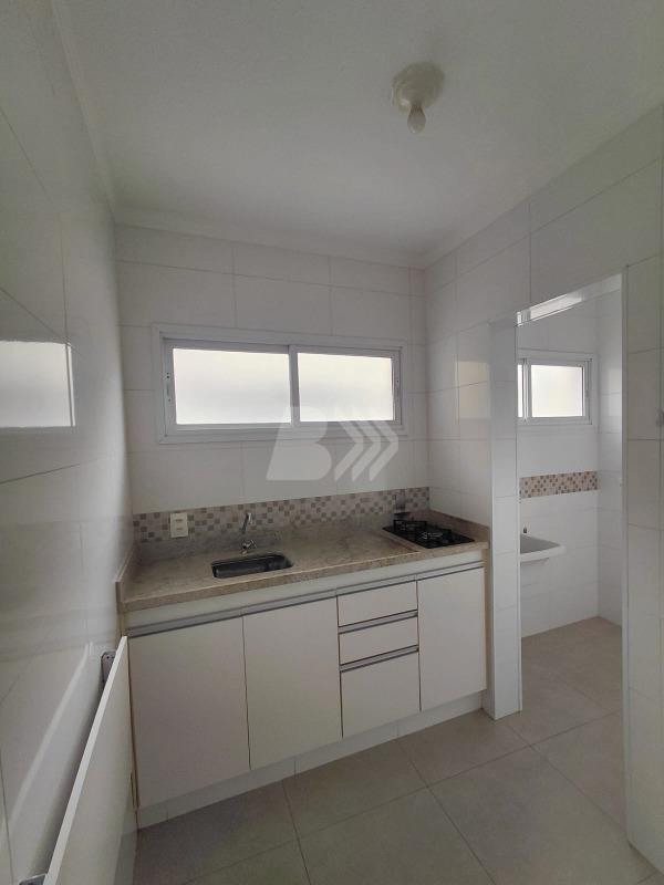 Kitnet para aluguel no Areão: 