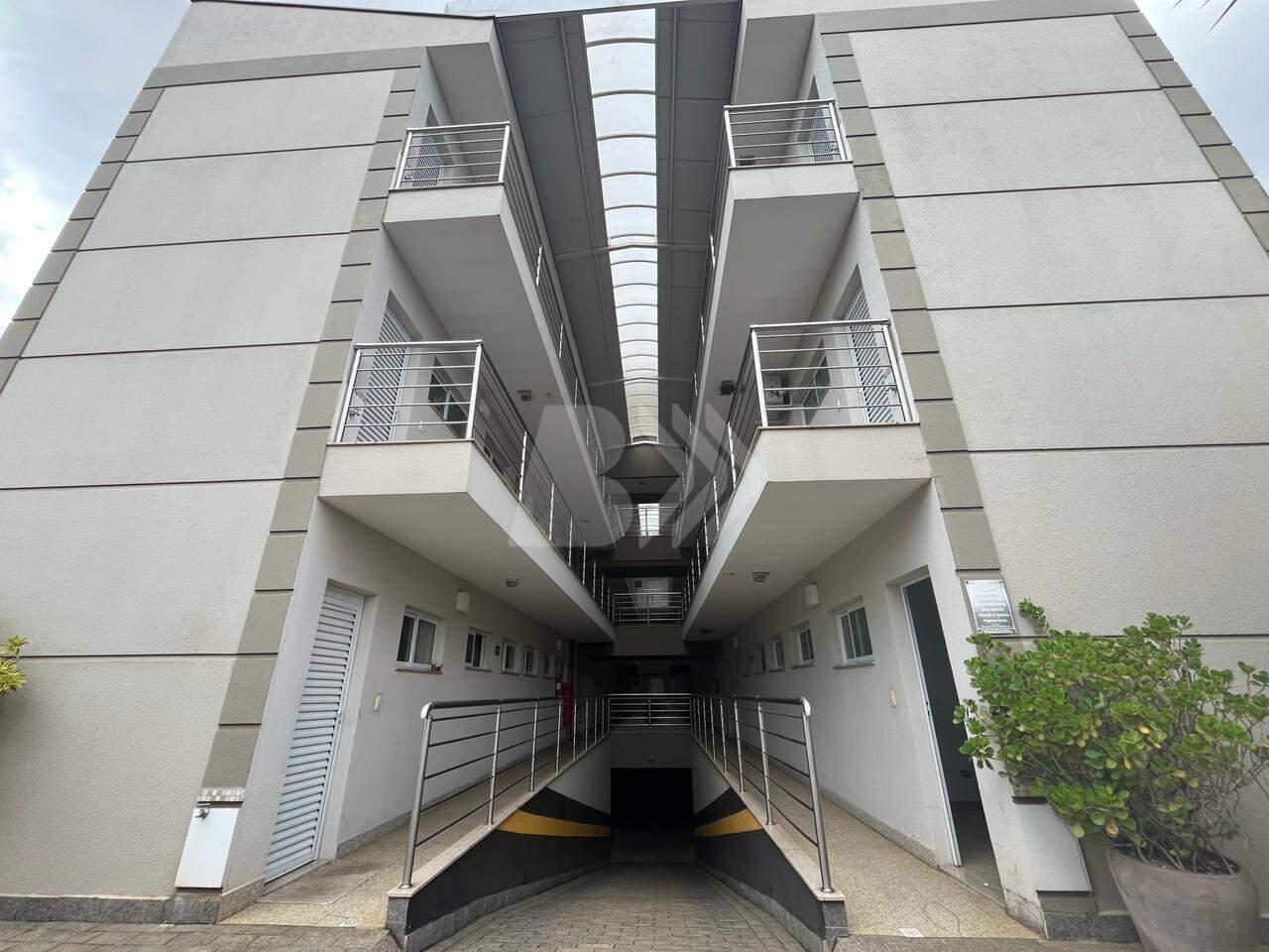 Kitnet para aluguel no Areão: 