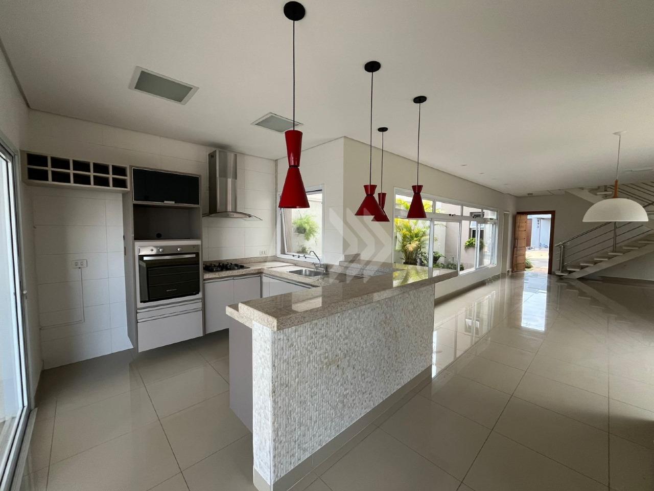 Casa de Condomínio para aluguel no Pompéia: 