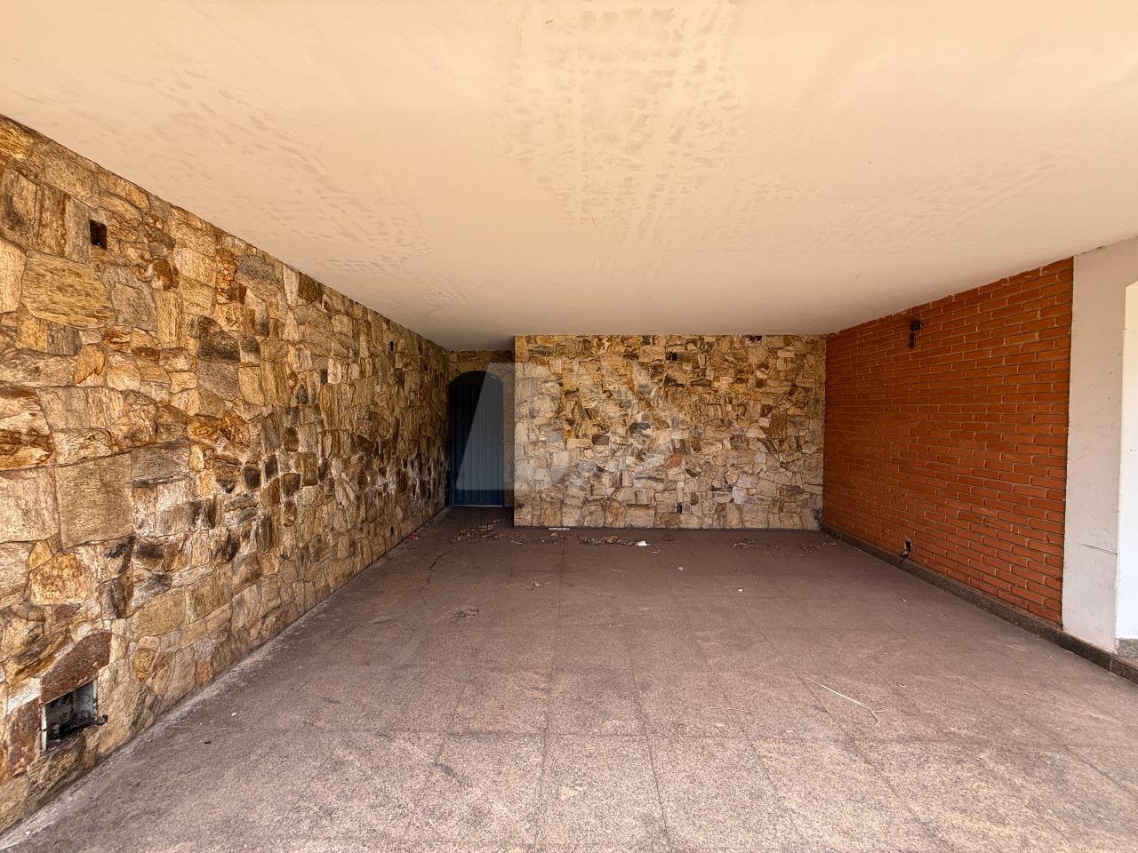 Casa Residencial à venda no Centro: 